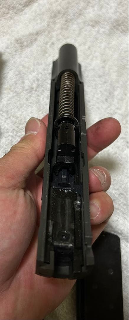 ウエスタンアームズ　コルトガバメントM1911A1ミリタリーモデル2マガジン付き