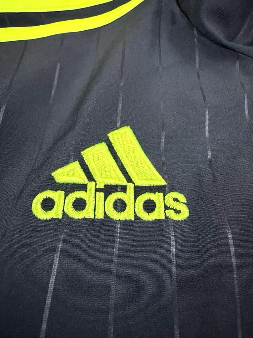 adidas レアル・マドリード トレーニングナイロンジャケットMサイズ