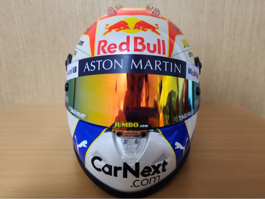 マックス・フェルスタッペン レッドブル1/2ヘルメット2020年オーストリアGP