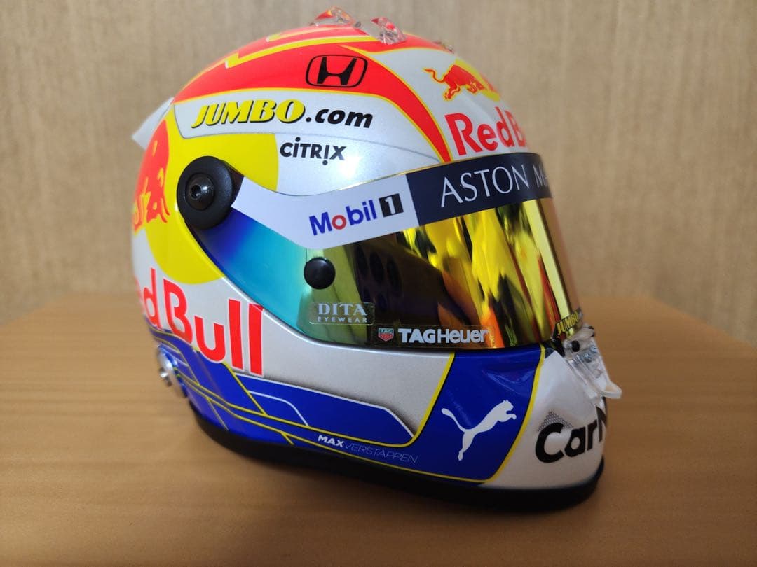 マックス・フェルスタッペン レッドブル1/2ヘルメット2020年オーストリアGP