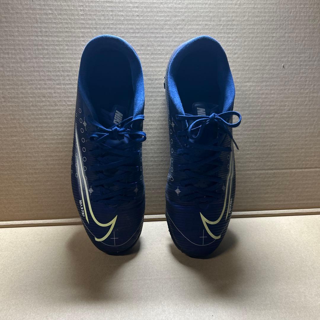 ナイキマーキュリアル　サッカーシューズ　フットサル　トレシューtf ２７センチ