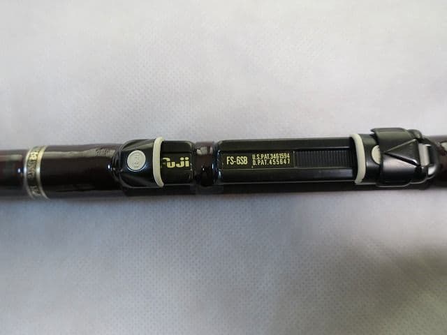 シマノ 超軽量チヌ・グレ竿 ProSelect 磯1号18 5.3m