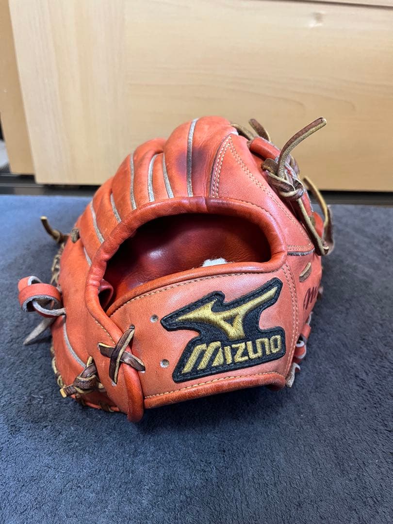 ミズノプロ硬式グローブ内野手用