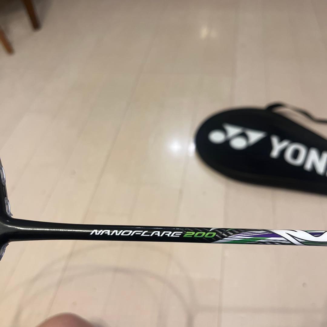 ナノフレア200 バドミントンラケット　ヨネックス