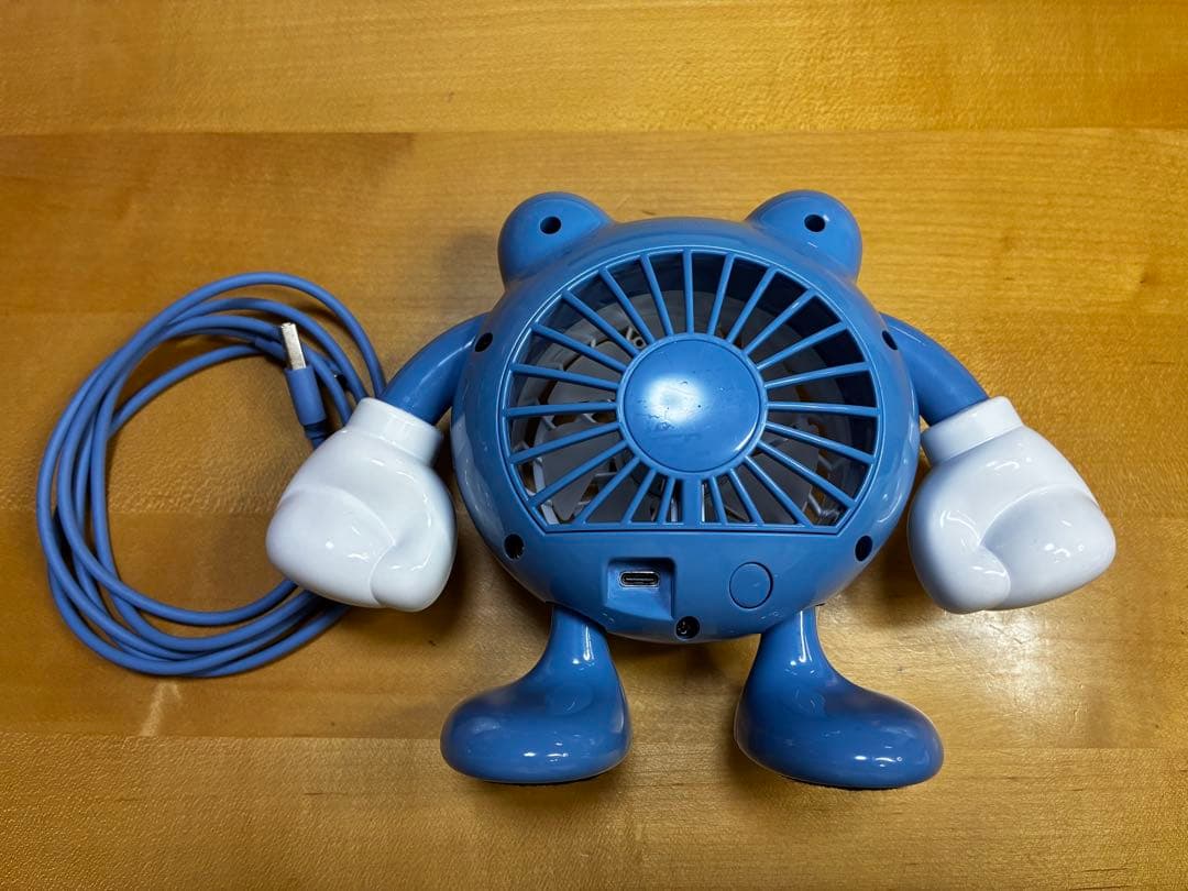 ポケモンセンター 卓上扇風機 ぽけもんせんと～ ニョロゾ