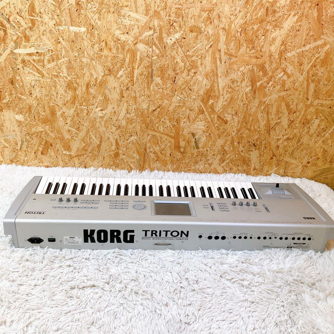 KORG TRITON シンセサイザー　　61鍵
