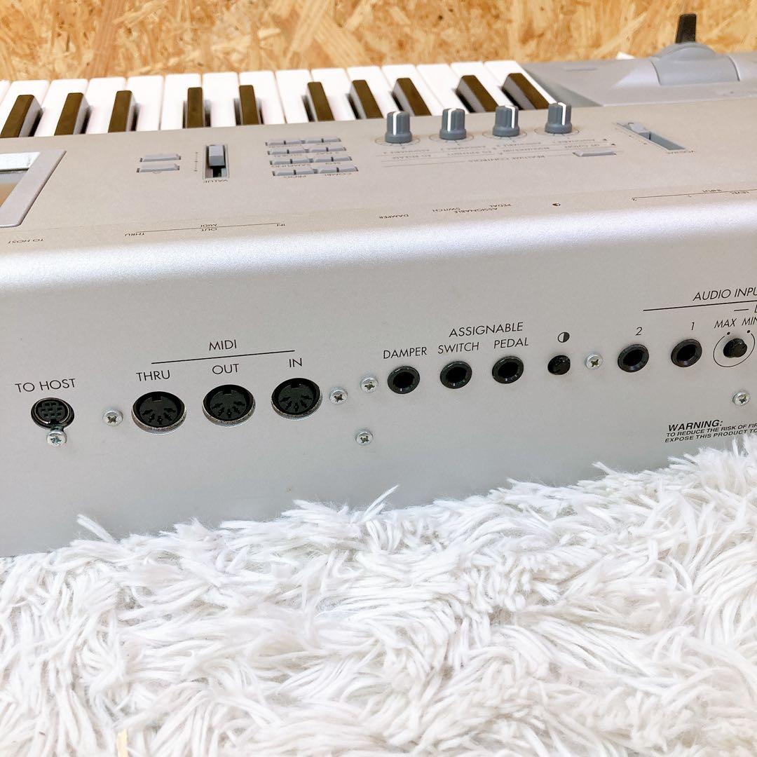 KORG TRITON シンセサイザー　　61鍵