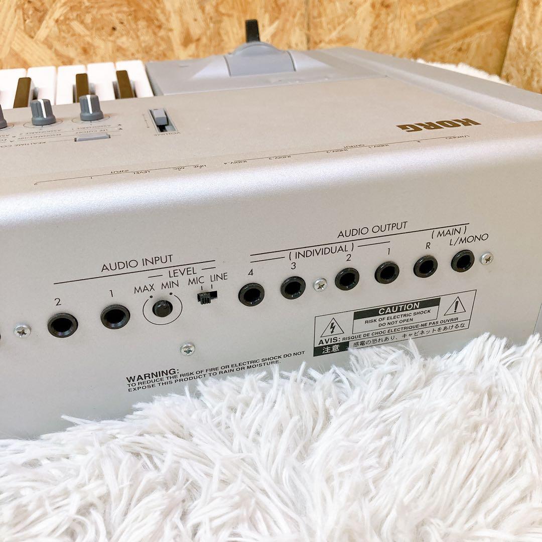 KORG TRITON シンセサイザー　　61鍵