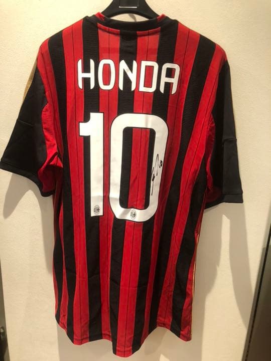 T*i様 【2月SALE】本田圭佑　ACミラン　直筆サインユニフォーム