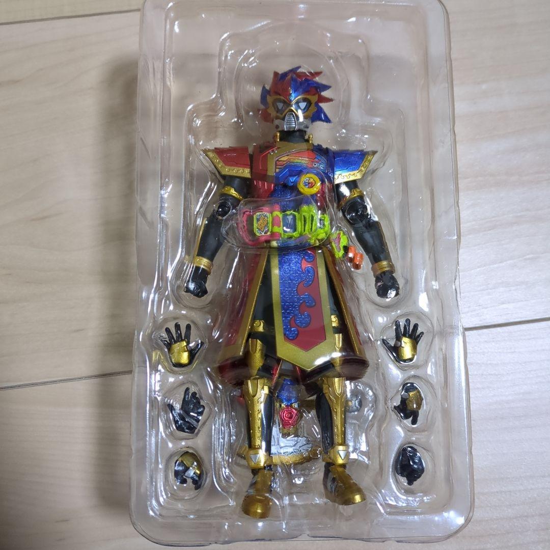 S.H.Figuarts 仮面ライダーパラドクス