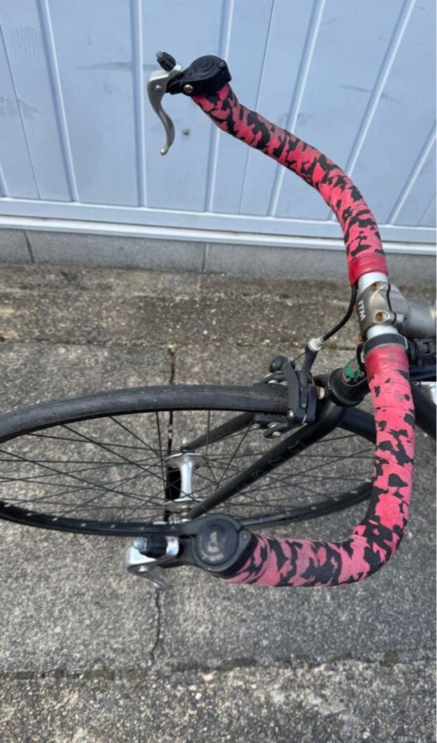 平政雄神戸市よりMASI ピスト 自転車　ピストバイク スタンド付きです。