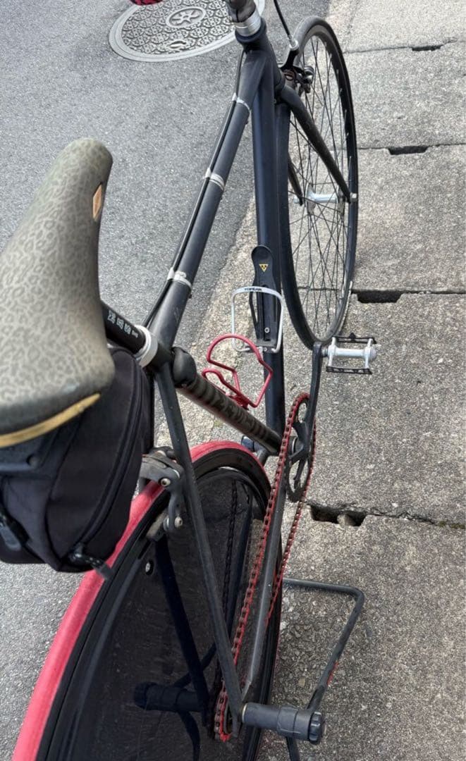 平政雄神戸市よりMASI ピスト 自転車　ピストバイク スタンド付きです。