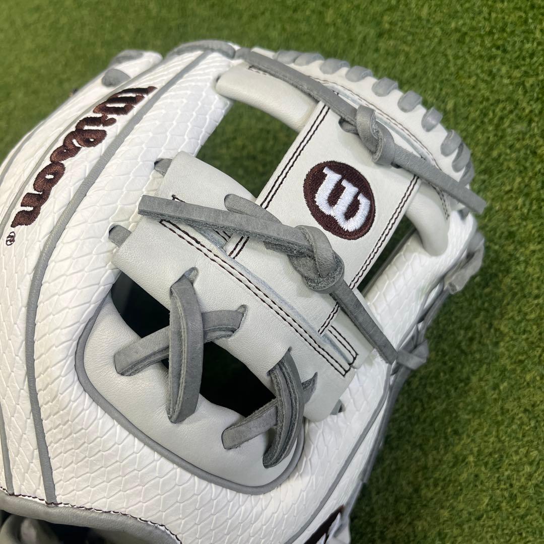【Wilson】軟式用グラブ Wannabe Hero DUAL 86型　内野手