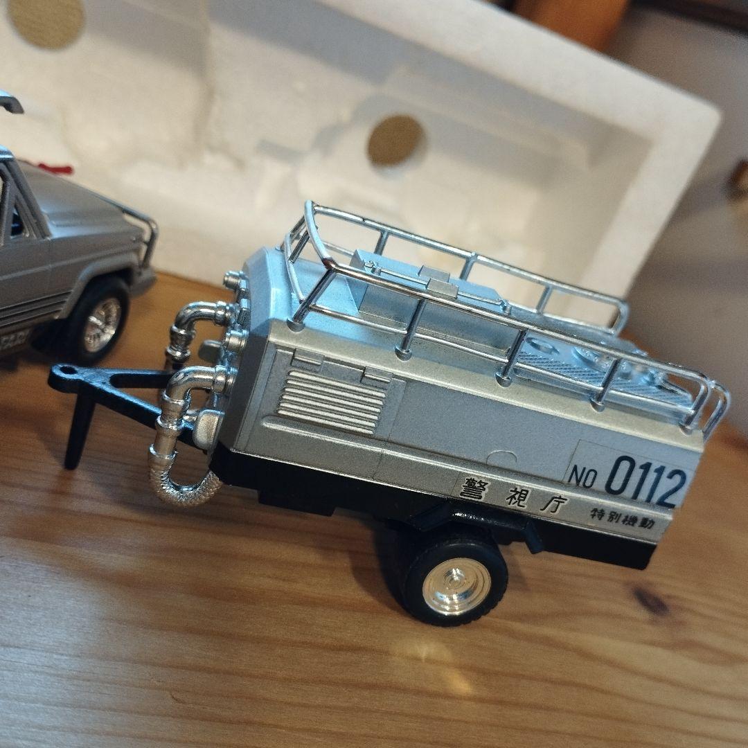 SCALE MODEL 1/40 　西部警察ニッサンサファリ4WD
