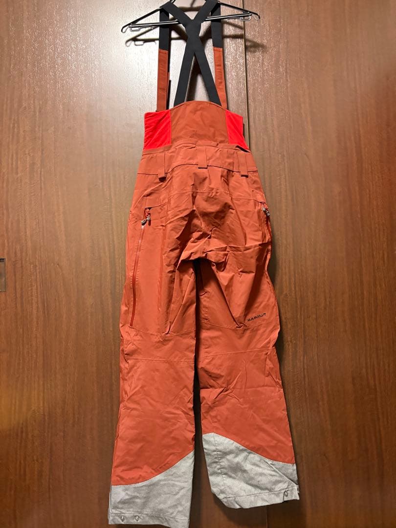 【極美品】MAMMUT ゴアテックスプロ　マロン　サスペンダー付きスキーウェア