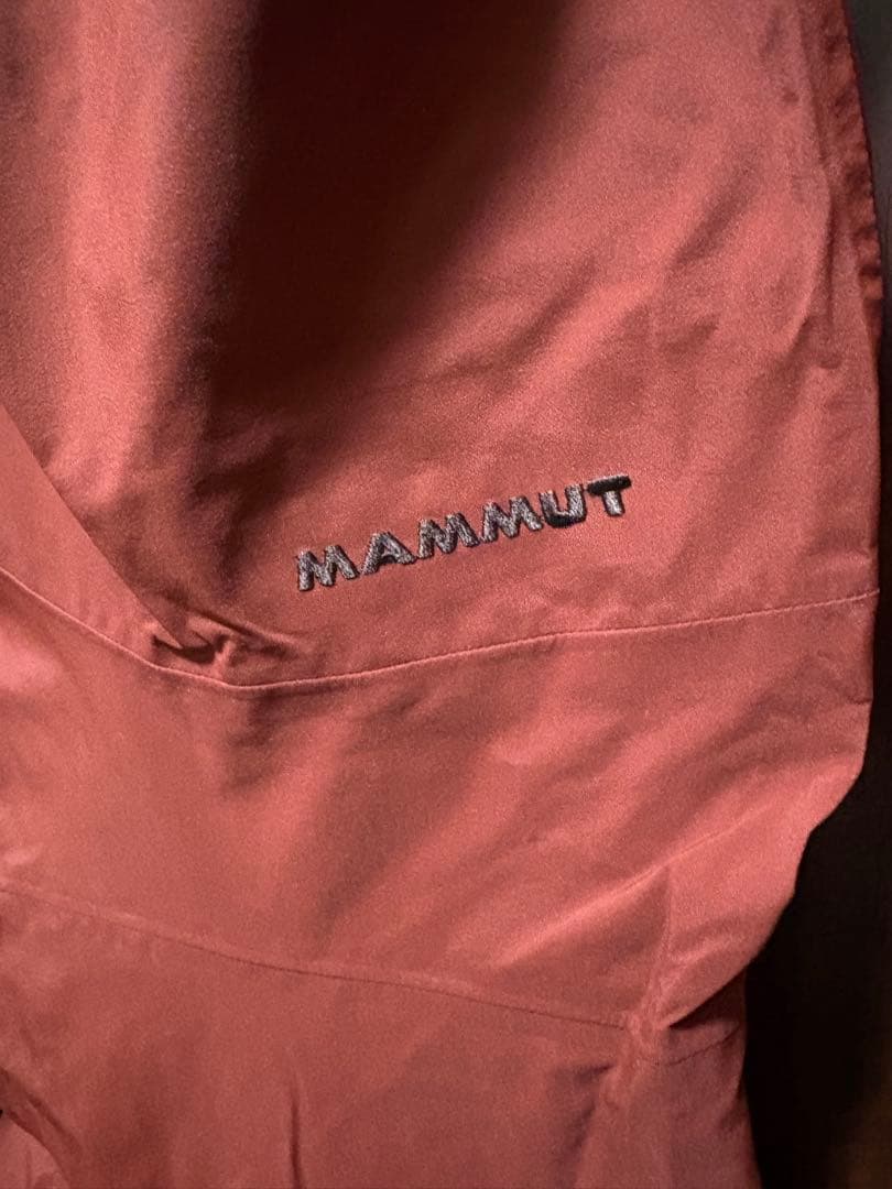 【極美品】MAMMUT ゴアテックスプロ　マロン　サスペンダー付きスキーウェア