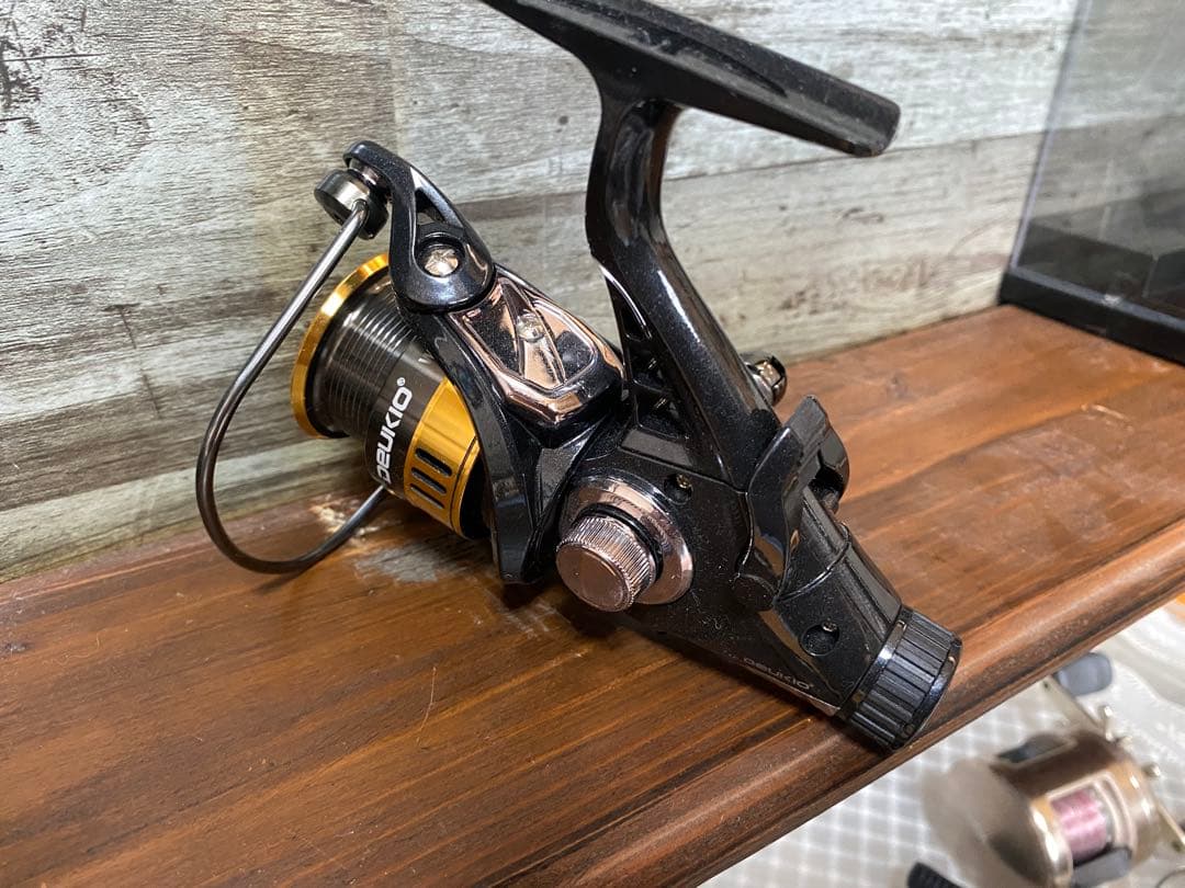 ★海上釣り堀お勧め！液晶付ベイト&リアドラグスピニング　美品2台セット！