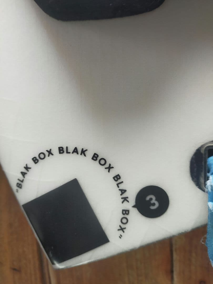 JS サーフボード BLACKBOX hyfi 5’10