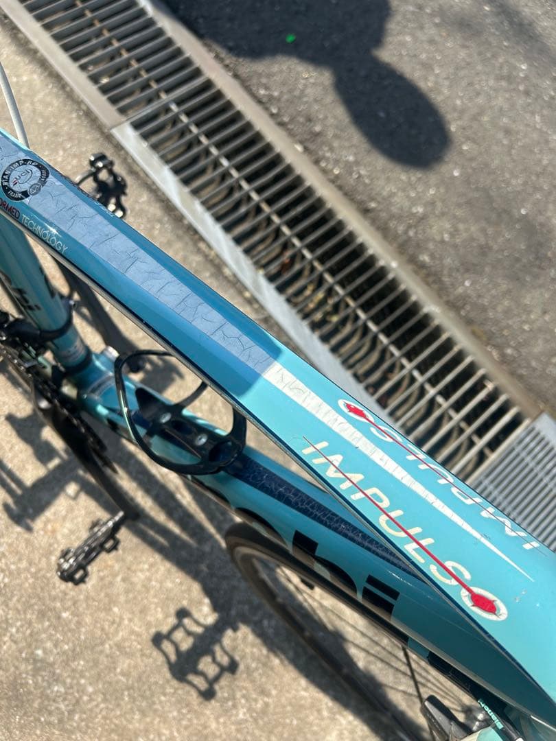 Bianchi ロードバイク 水色 インプルソ　IMPULSO 44