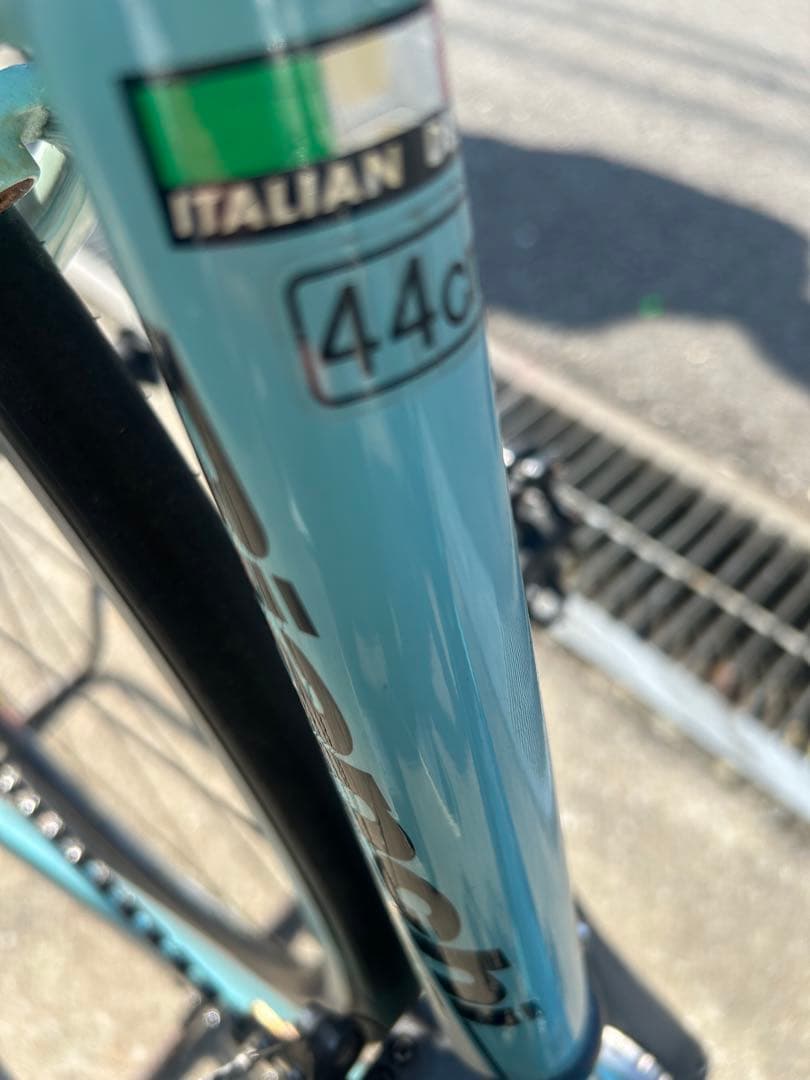 Bianchi ロードバイク 水色 インプルソ　IMPULSO 44