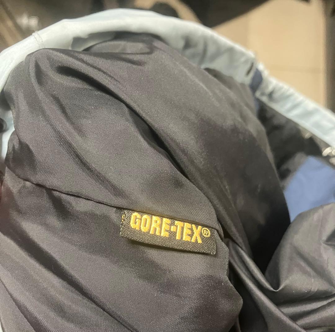 バートンAK スノボジャケット　S ゴアテックス　GORE-TEX