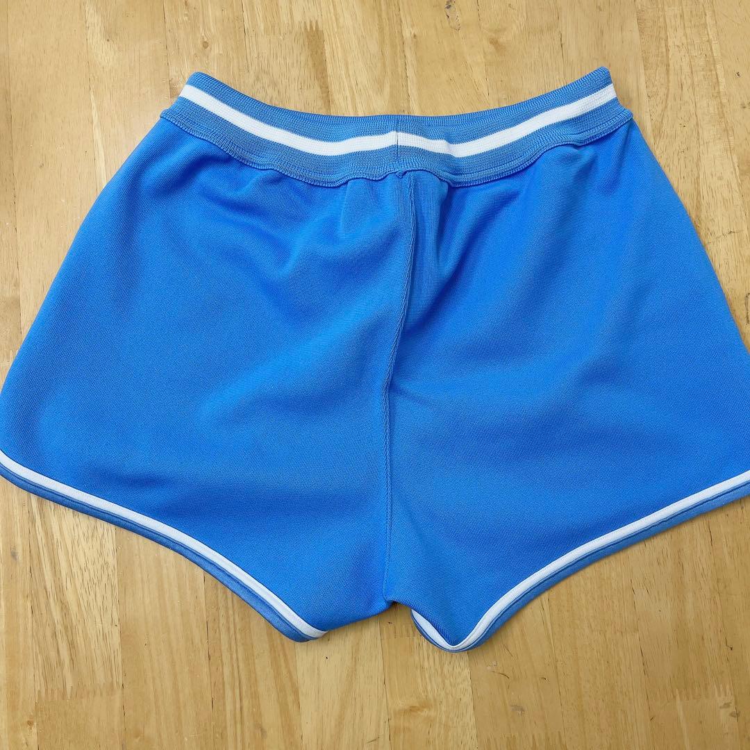 asics ゴールドタイガー　バレーボール　ゲームパンツ ウエスト66 水色