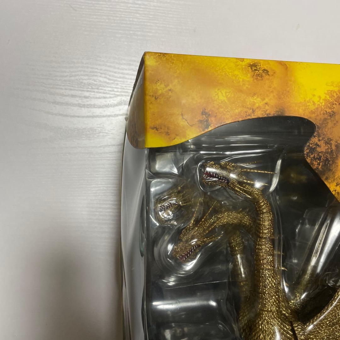 S.H.MonsterArts 酒井ゆうじ　キングギドラ　フィギュア　バンダイ