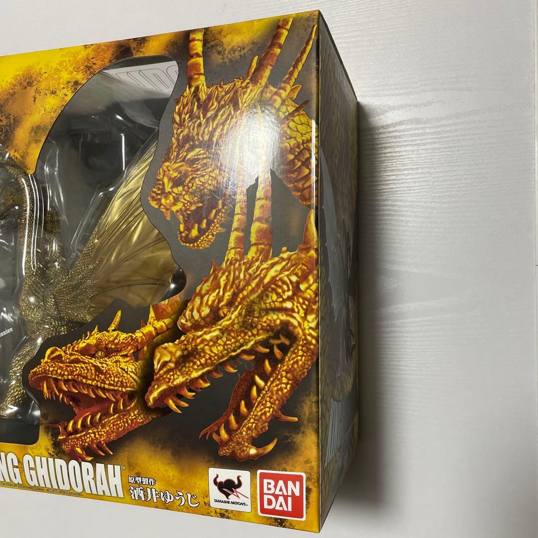 S.H.MonsterArts 酒井ゆうじ　キングギドラ　フィギュア　バンダイ