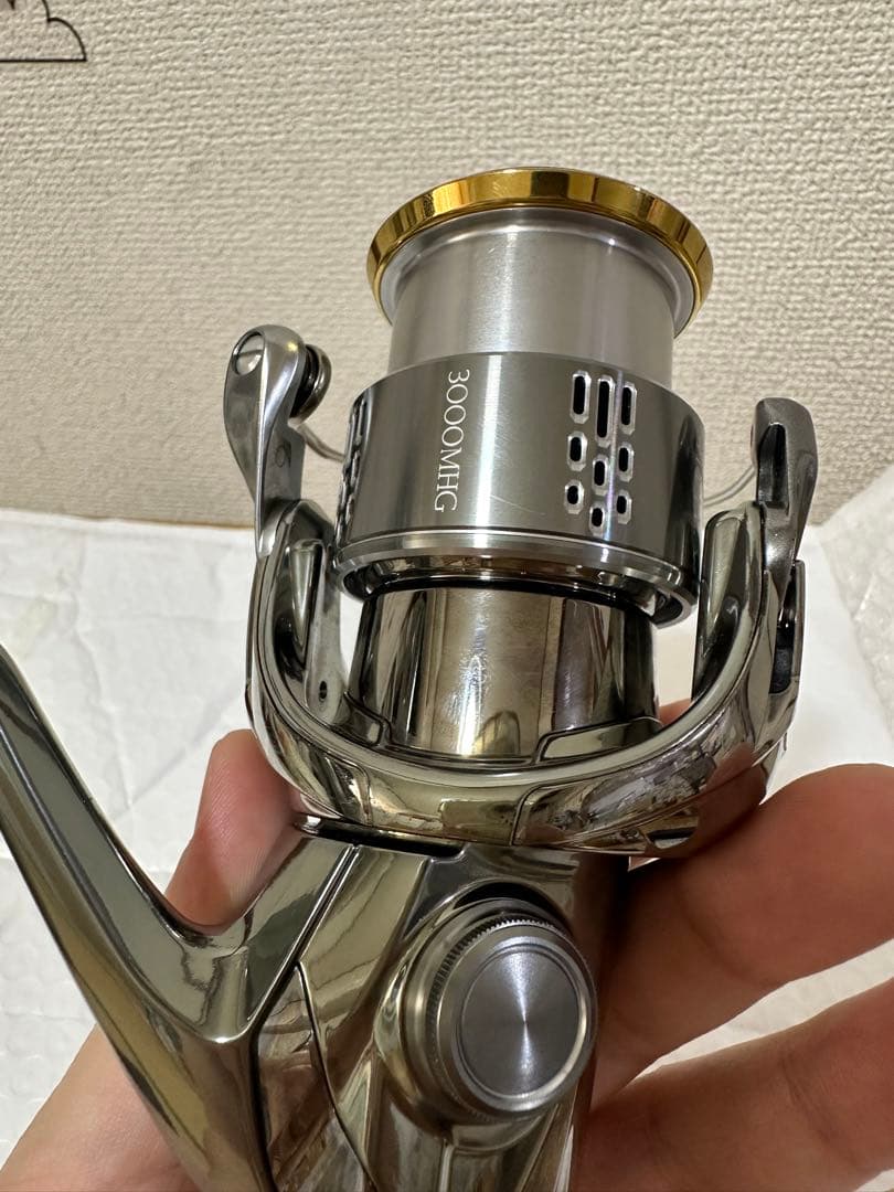 18 STELLA C3000MHG 美品 18ステラC3000MHG