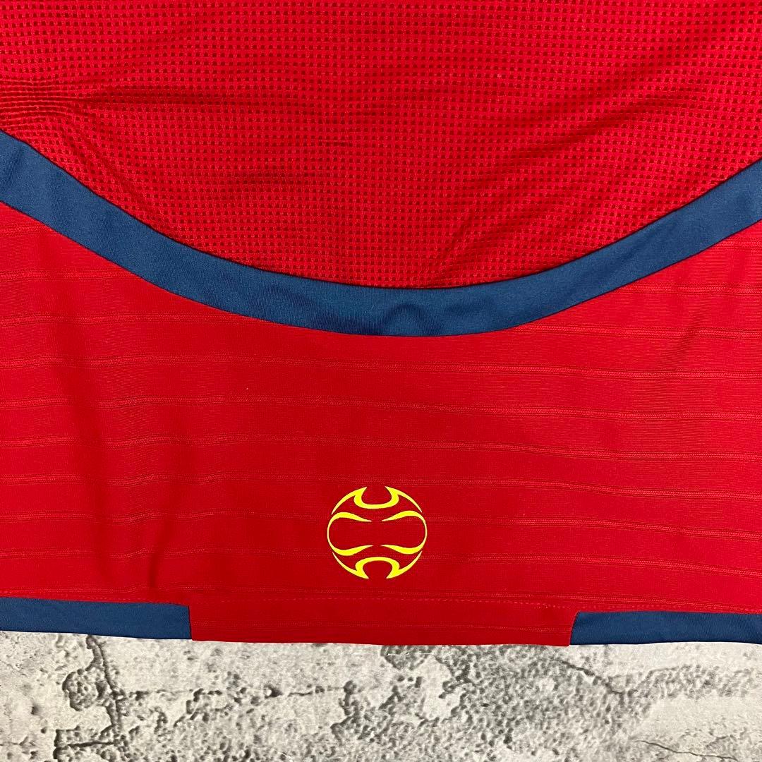 adidas サッカースペイン代表 ノースリーブ プラクティスシャツ 古着 ロゴ