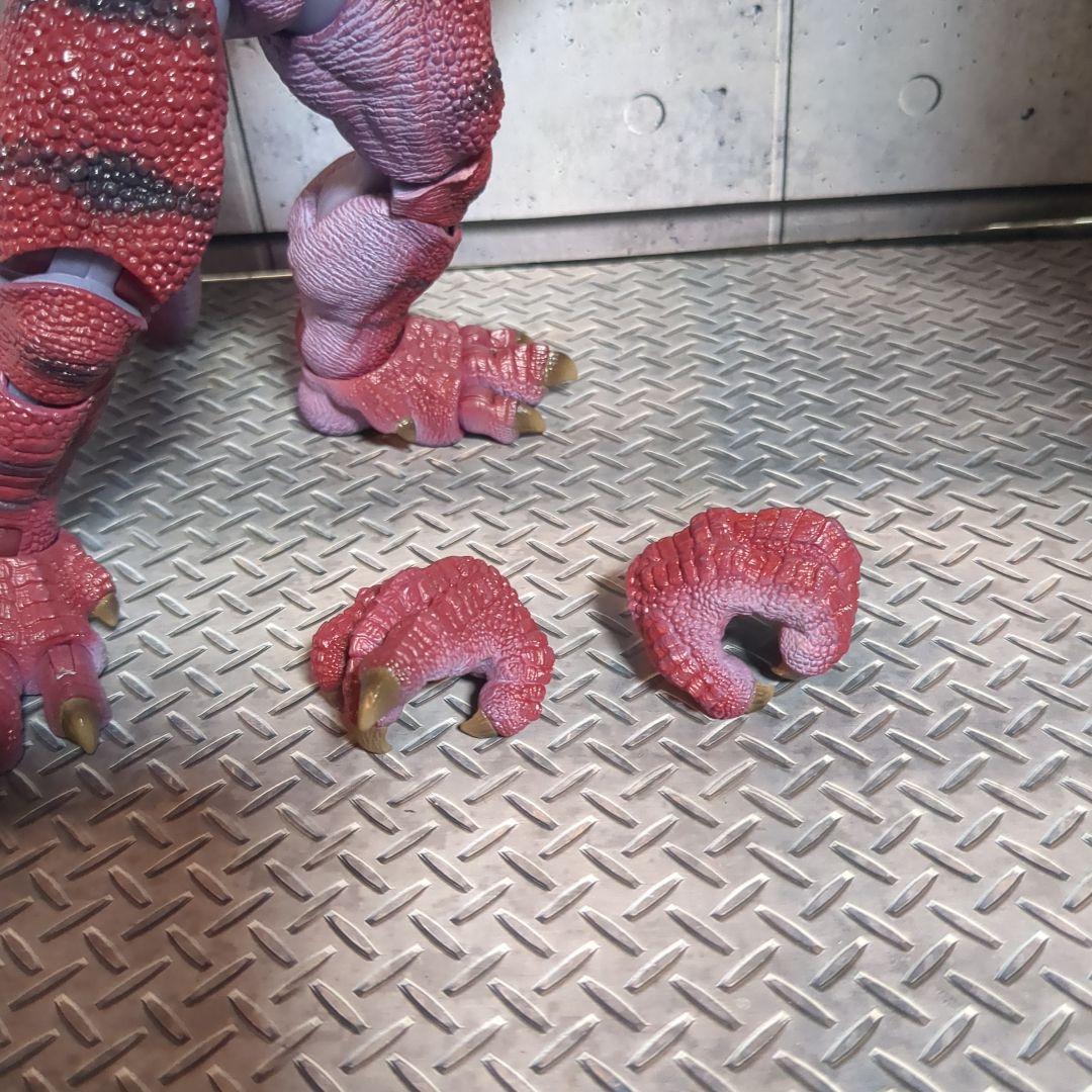 1/12 AXYTOYS ティラノサウルス部族兵士 レッド