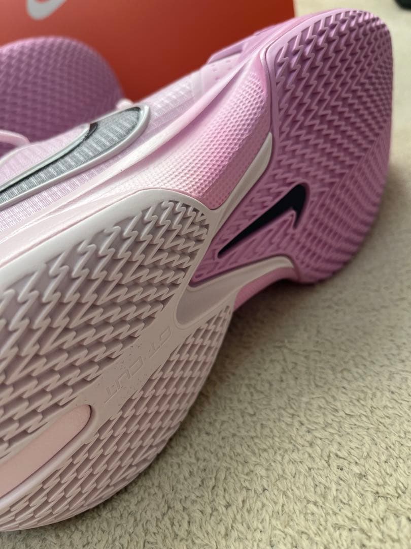 週末のみ値下げ！【新品】NIKE GTcut cross ピンク 25.0cm