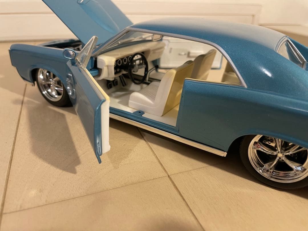 1/18 ポンティアックGTO ローライダー