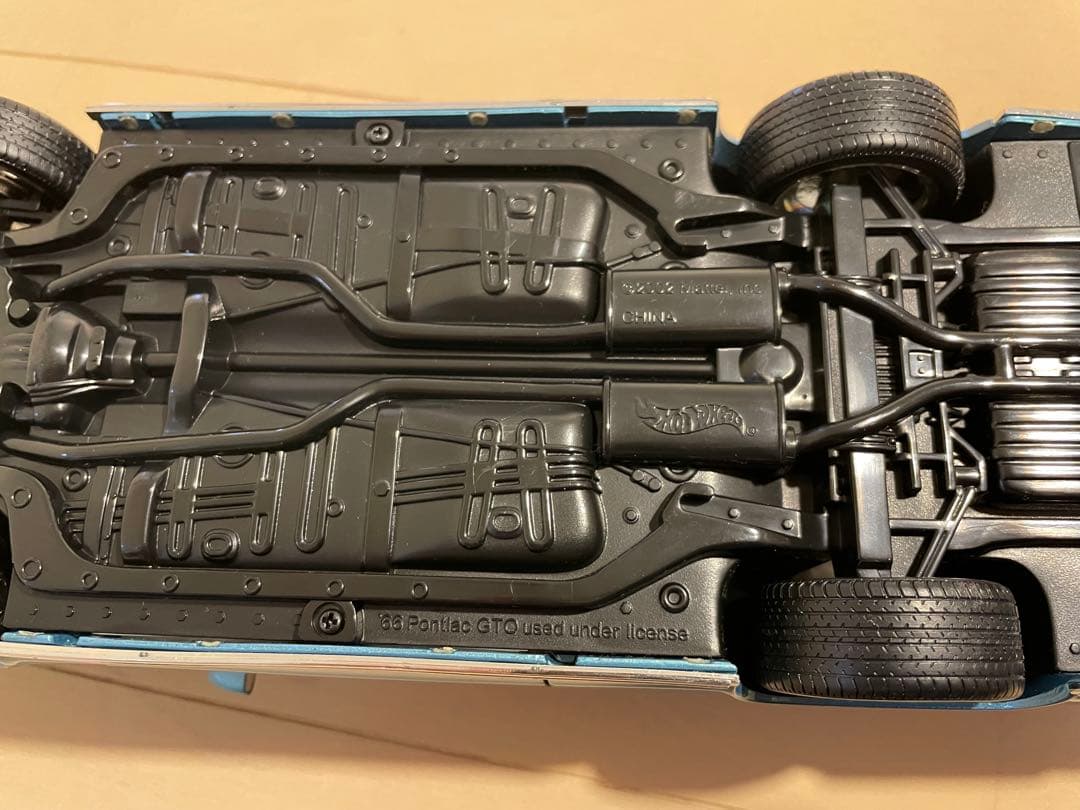 1/18 ポンティアックGTO ローライダー
