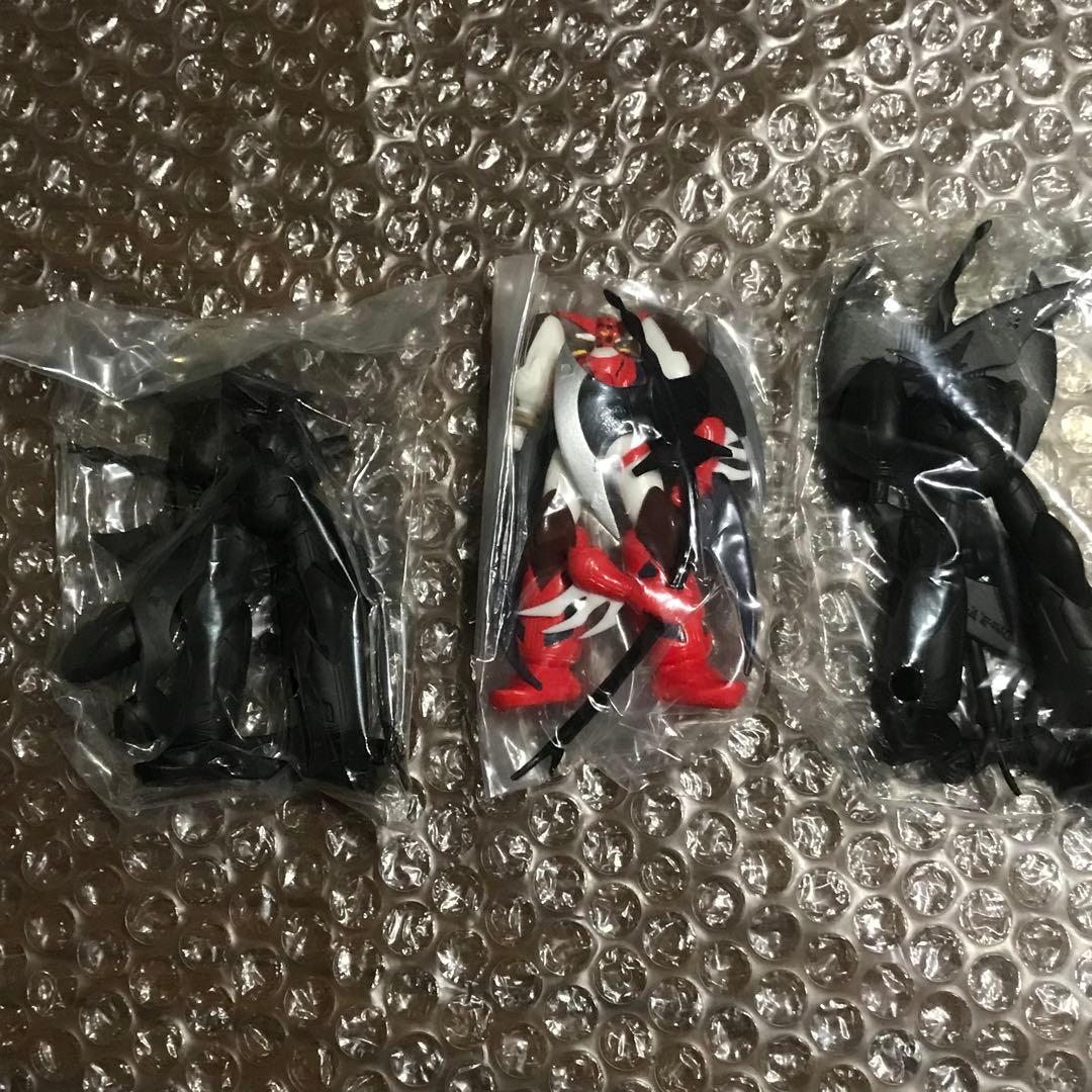 HGシリーズ真ゲッターロボ塗装版、ブラック版ゲッター1特製クリアフィギュアセット