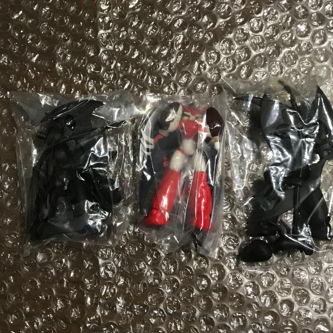 HGシリーズ真ゲッターロボ塗装版、ブラック版ゲッター1特製クリアフィギュアセット