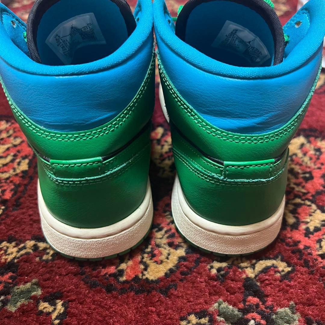 NIKE ナイキ エア ジョーダン 1 MID スニーカー　23.5センチ
