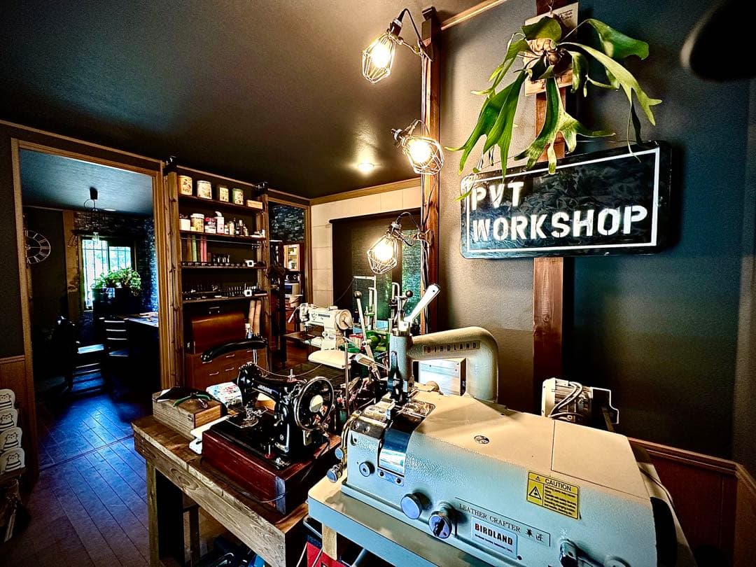 月末SALE！Pvt.Workshop極 本革デッキケース　ダークブラウン