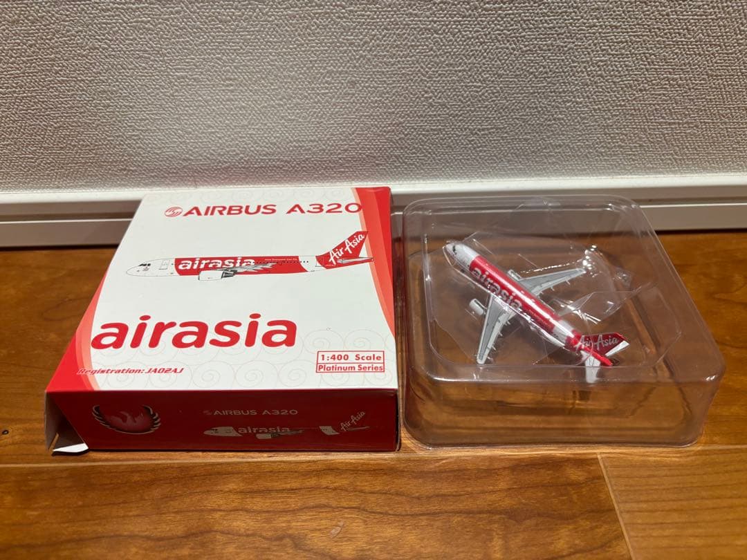 航空機・ヘリコプター 1:400 Phoenix Airbus A320 AirAsia Japan