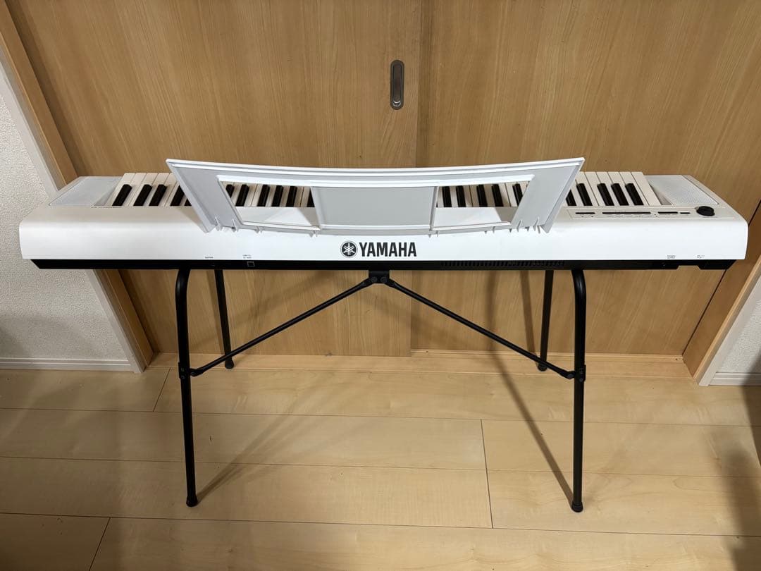 送料込み　美品　YAMAHA 76鍵盤　piaggero NP-32 スタンド付
