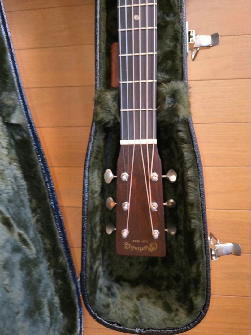 マーチンC.F.Martin / D-18 2021年製
