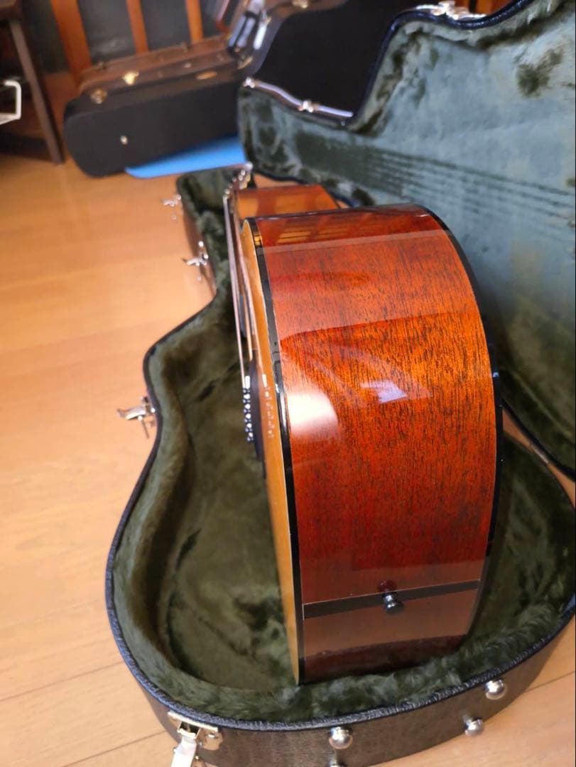 マーチンC.F.Martin / D-18 2021年製