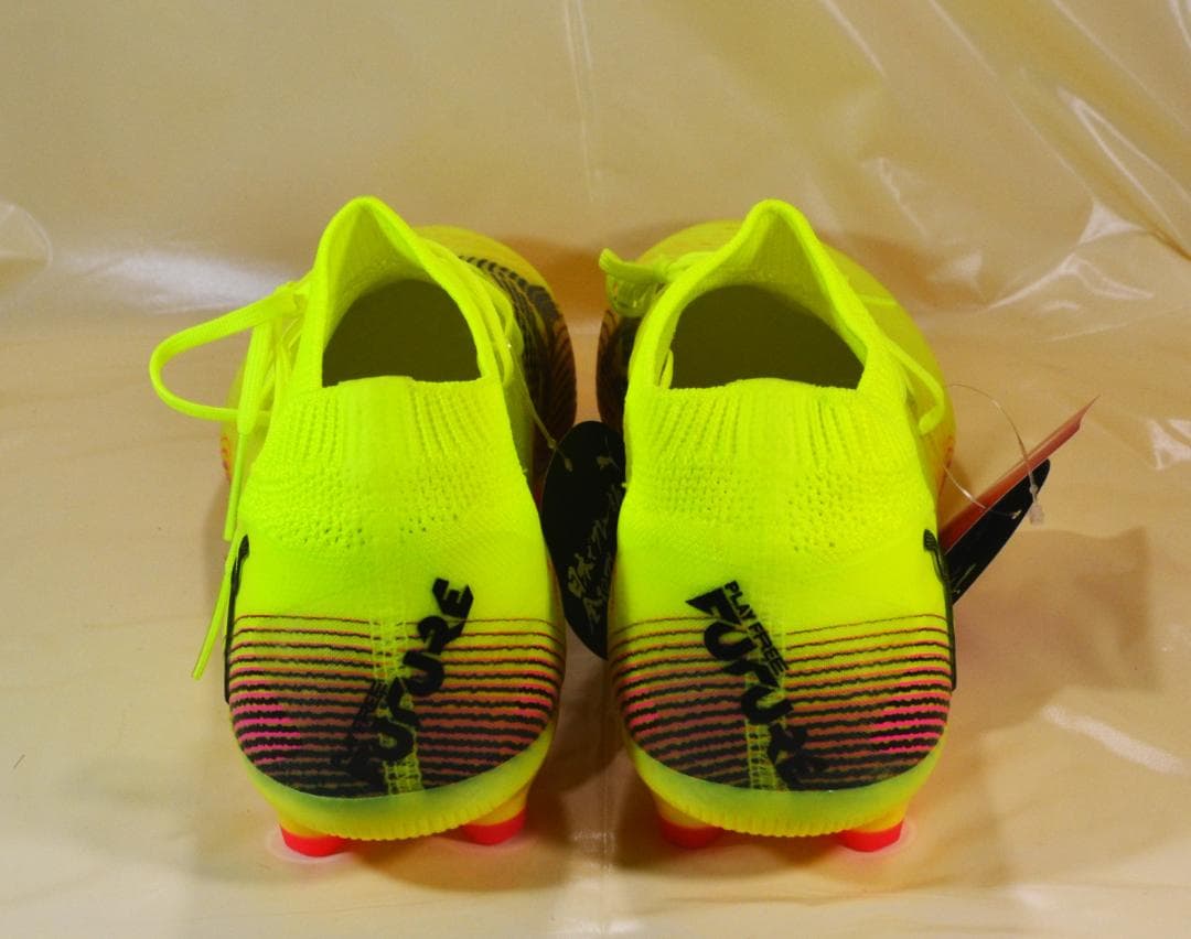 【新品／27cm】プーマ■サッカースパイク■フューチャー 8 プロ HG/AG