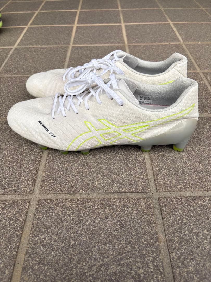 ASICS Acros サッカーシューズ