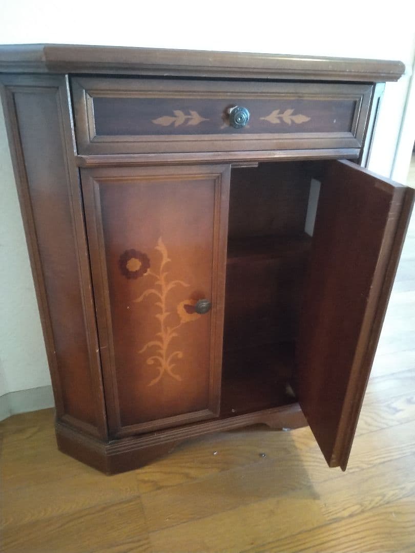 洋風家具　引き出し＋両開き扉