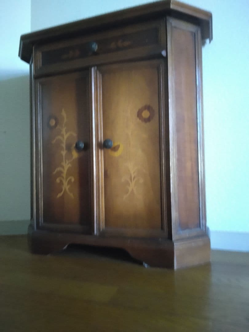 洋風家具　引き出し＋両開き扉