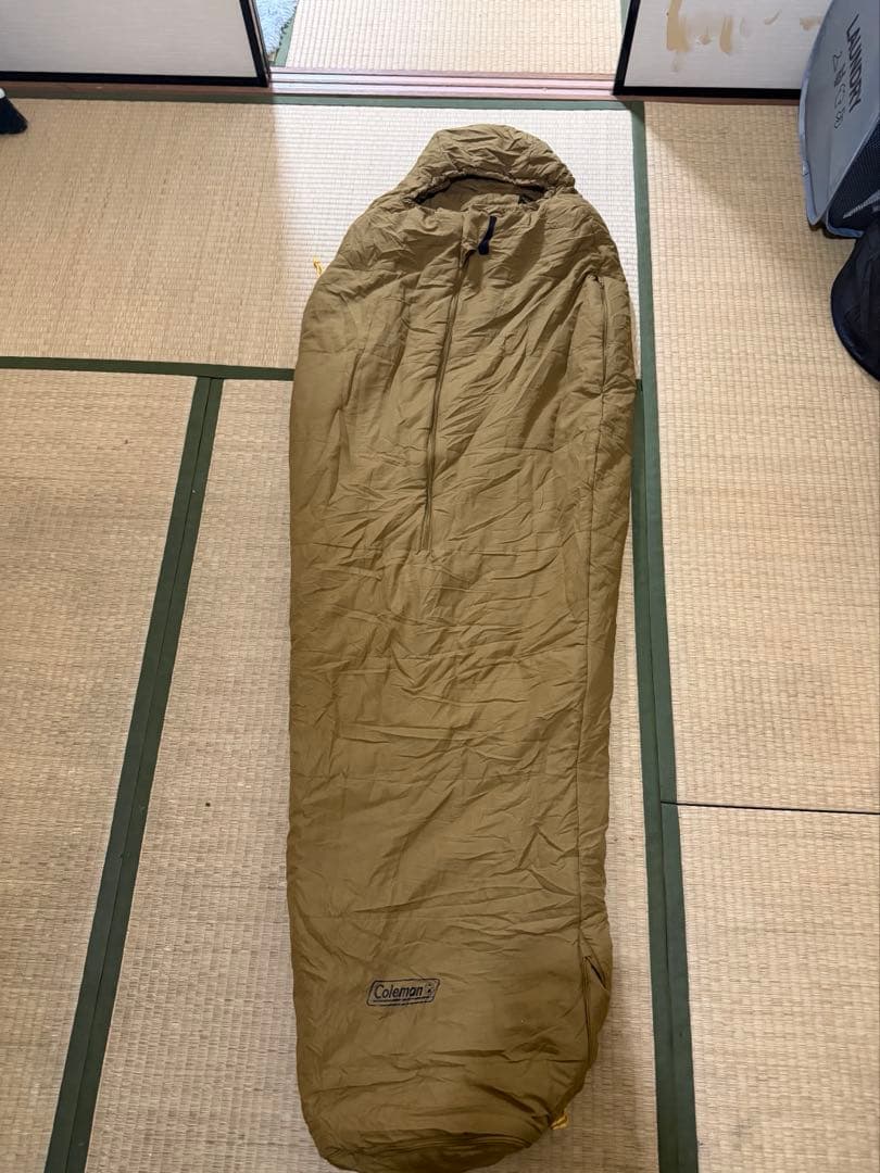 Coleman アウトドア用寝袋 カーキ