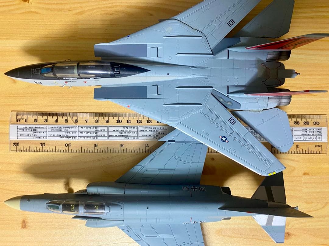 飛行機　戦闘機　模型