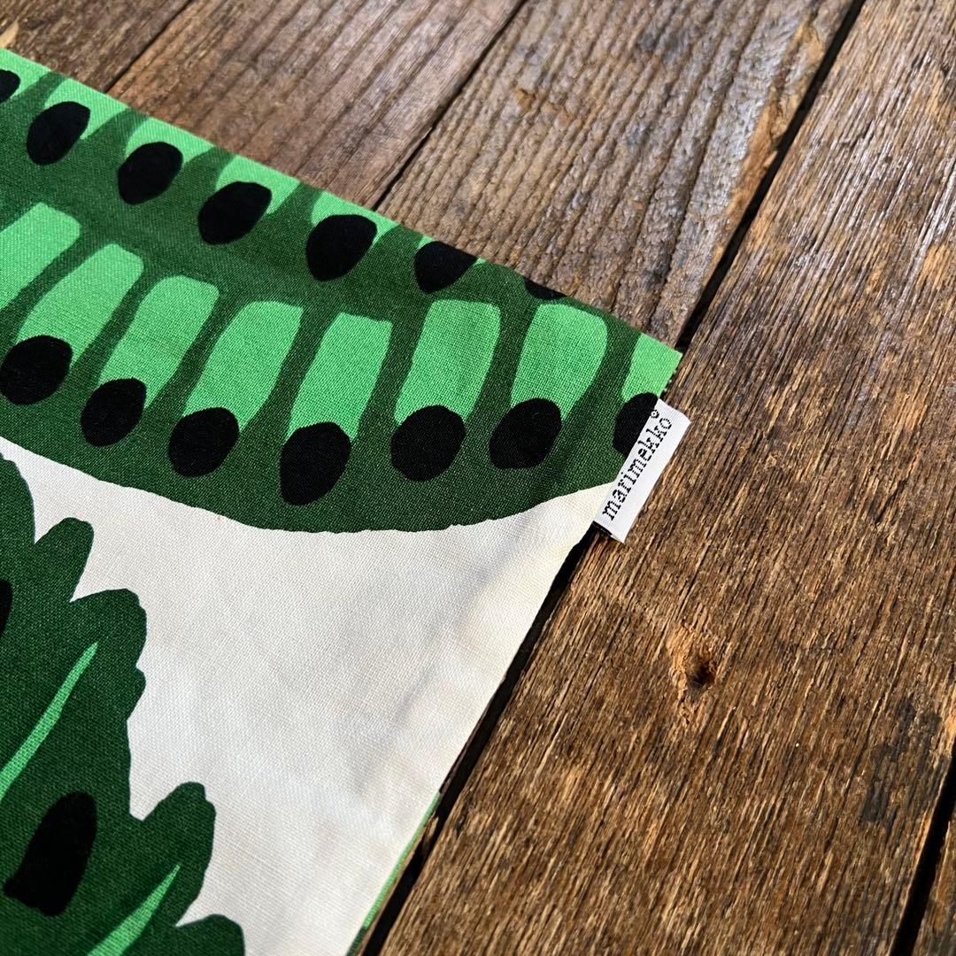 marimekko Metsänväki メトサンヴァキ クッションカバー