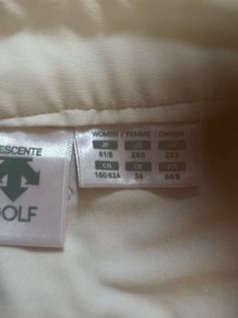 DESCENTE GOLF モックネックウェアとスカートセットです♡